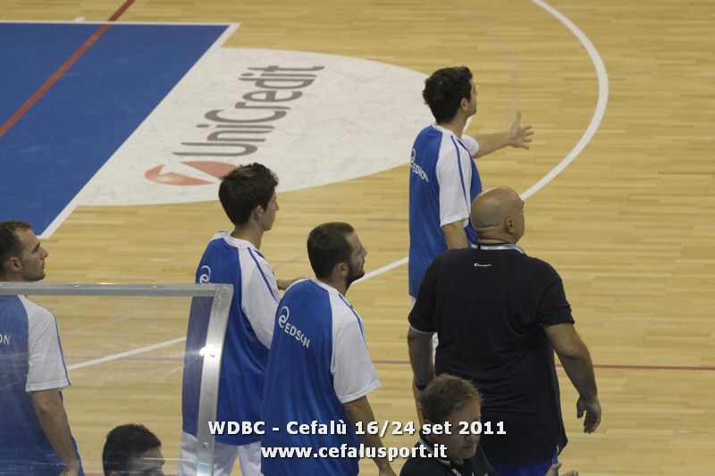 110921 basket 245_tn.jpg